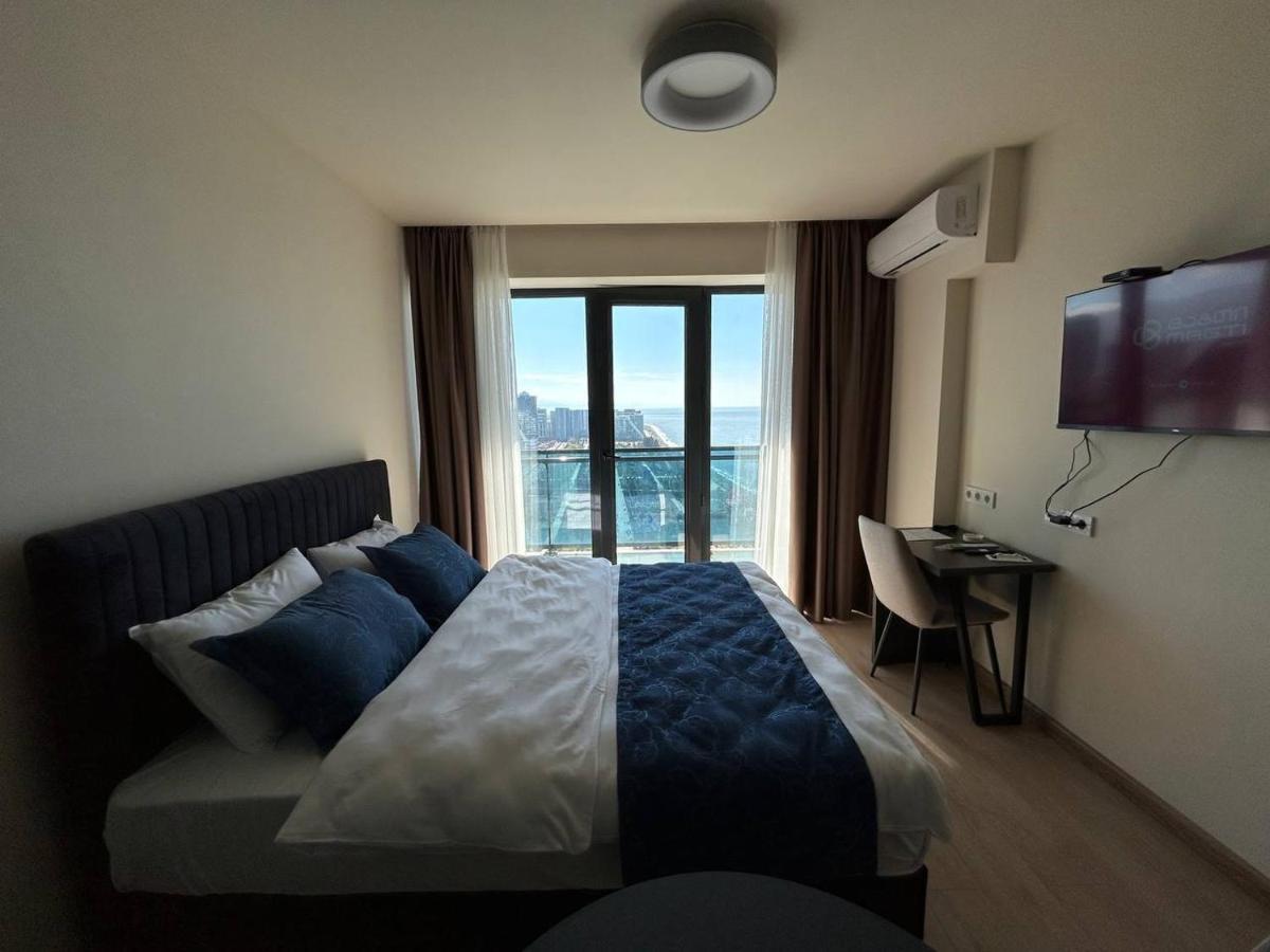 Студия С Потрясающим Видом На Море В Orbi Beach Tower Батуми Экстерьер фото