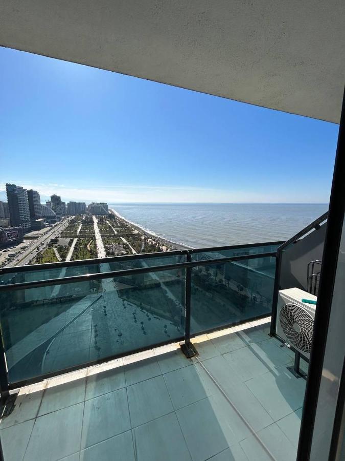 Студия С Потрясающим Видом На Море В Orbi Beach Tower Батуми Экстерьер фото